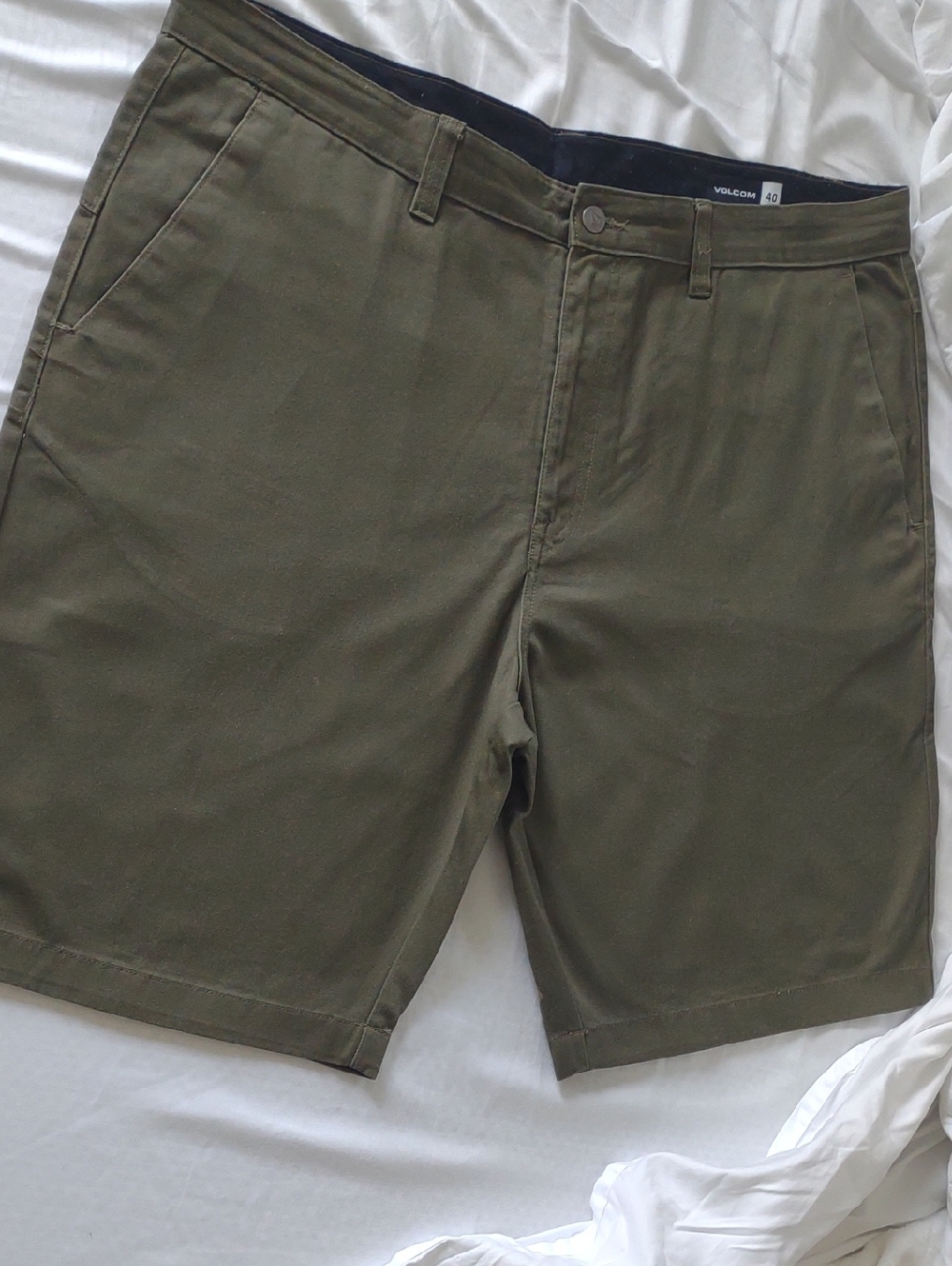 Volcom Men's Olive Flat Front Vmonty Shorts